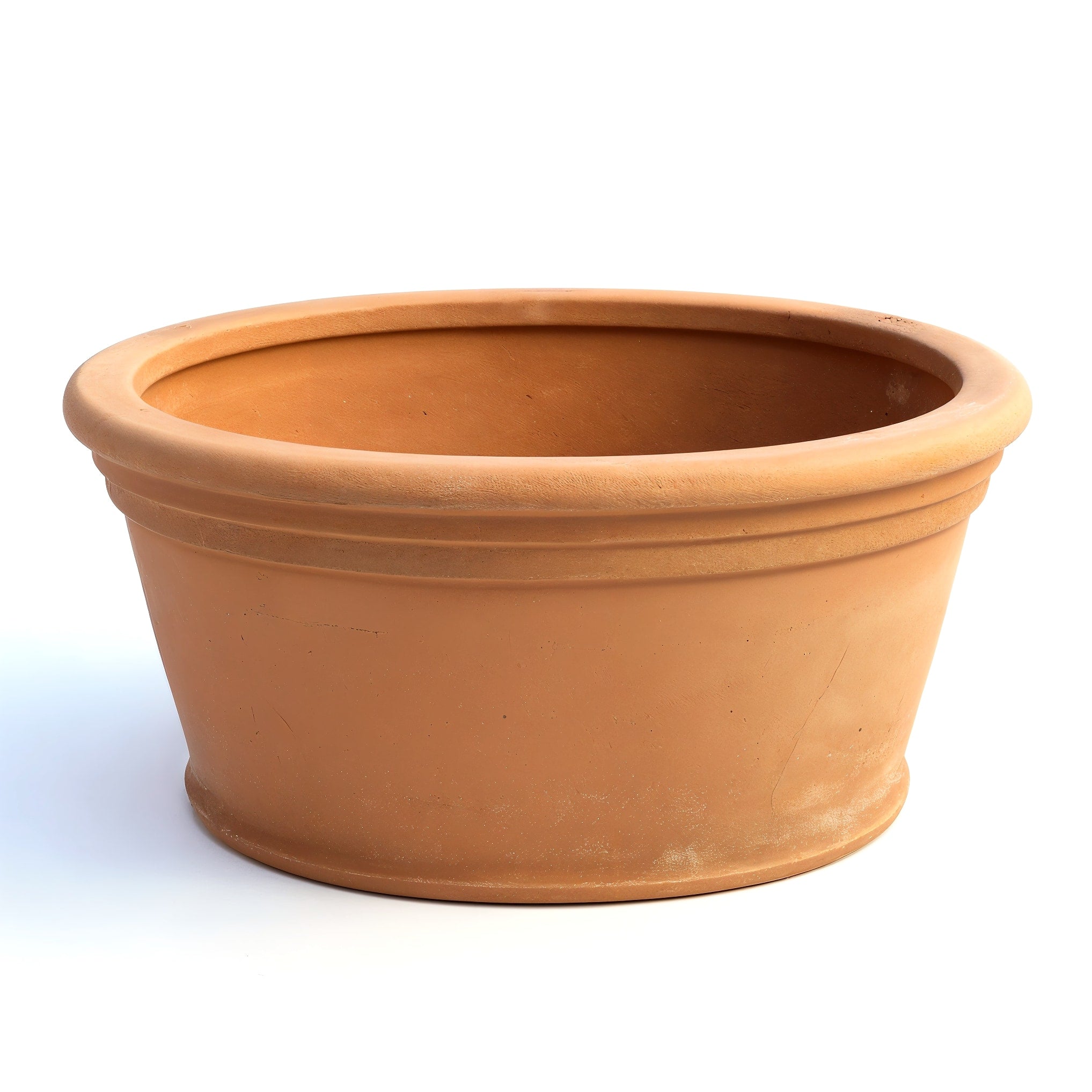 Vensioshop Oval Terracotta Planter — side profile showing the silhouette and oval design
