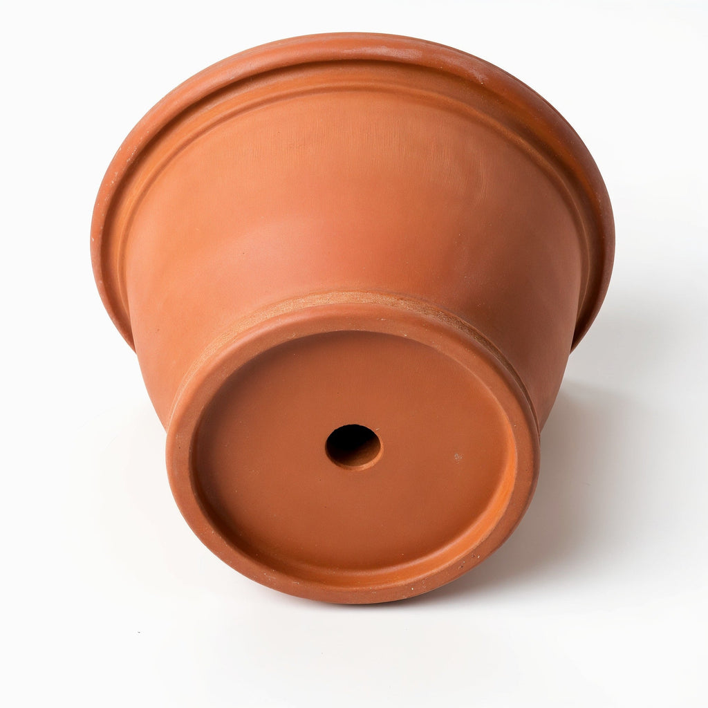 Vensioshop Terra Cotta Rustic Ceramic Planter — bottom view showing base and drainage hole