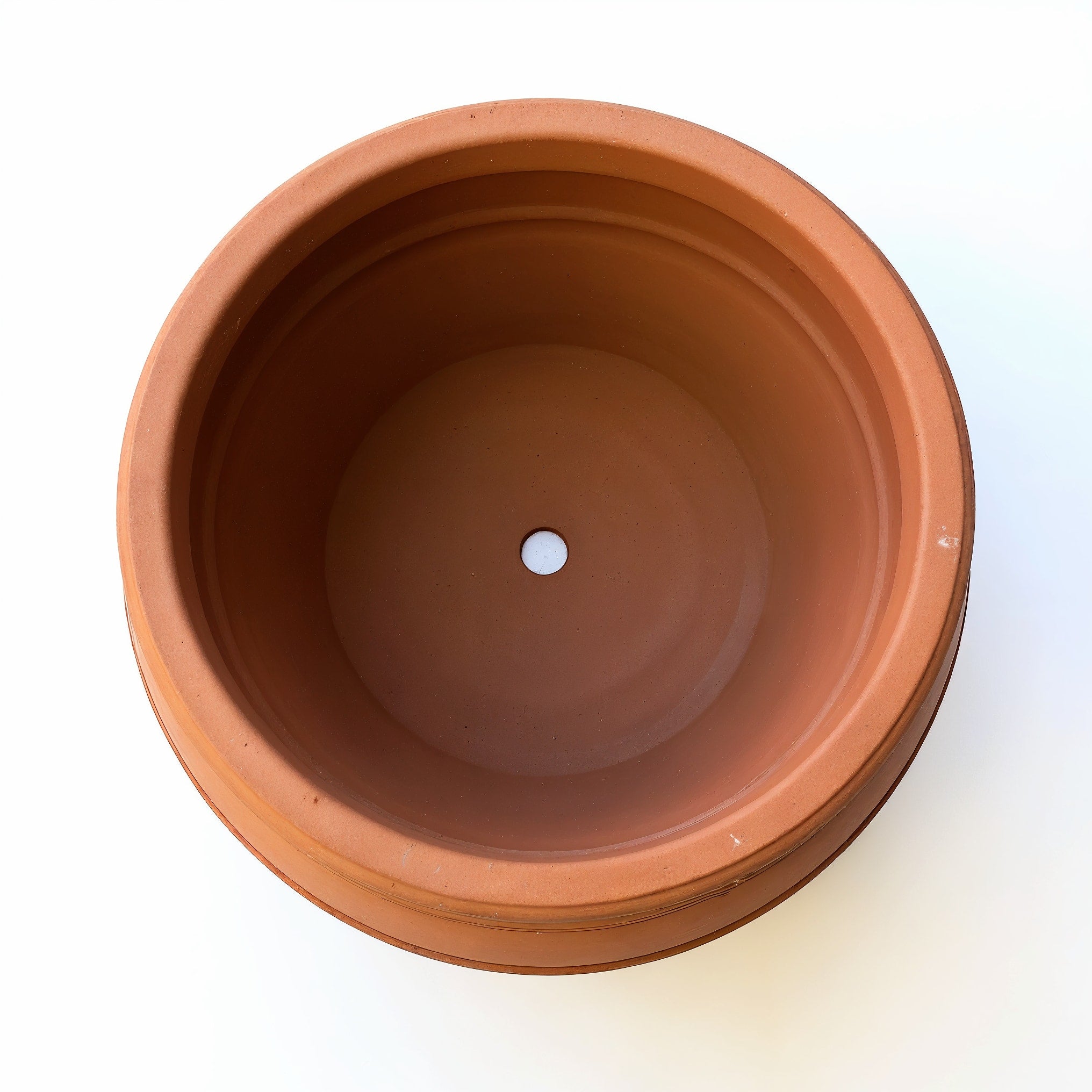 Vensioshop Rustic Large Terracotta Planter — top-down view into the empty planter