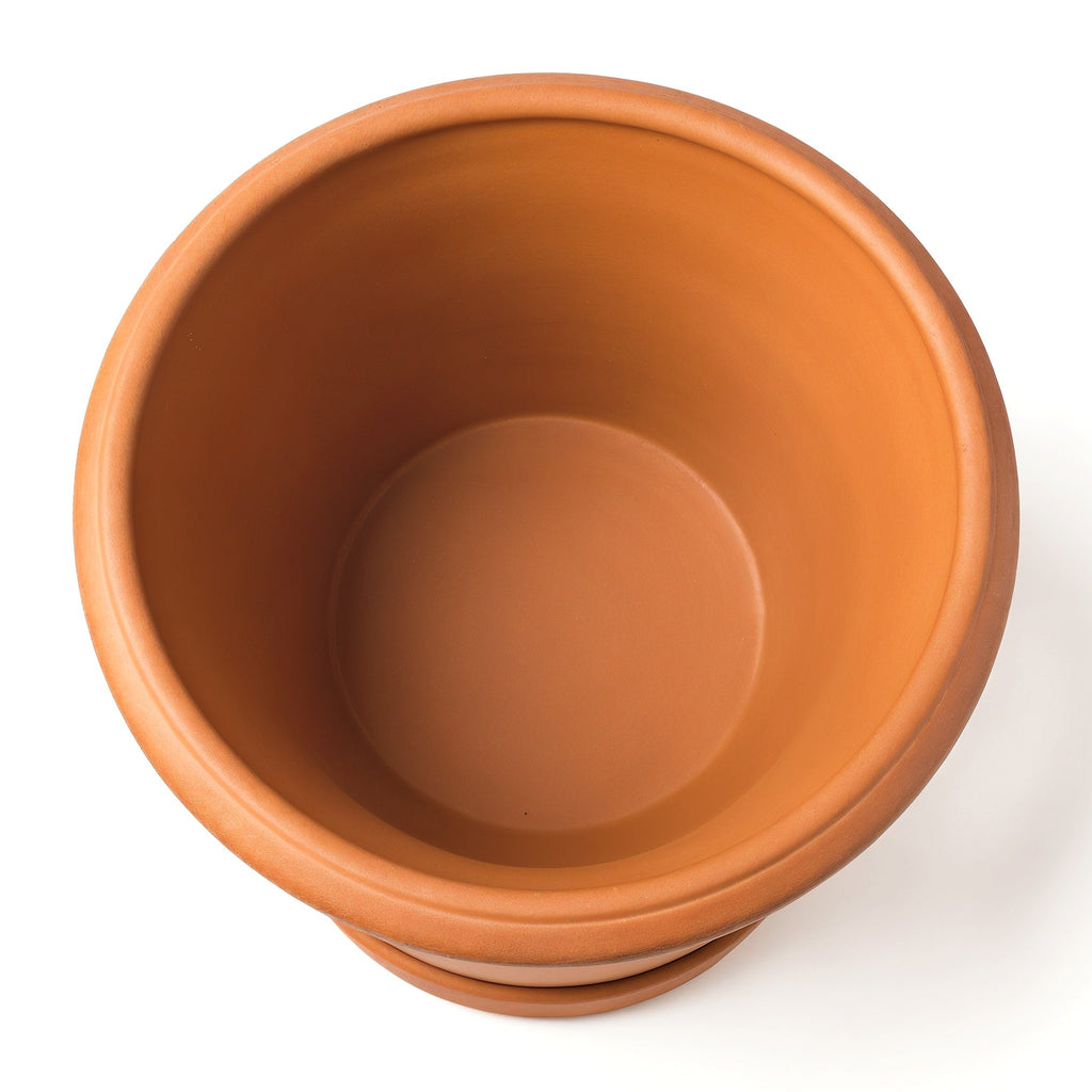 Vensioshop Italian-Style Terracotta Planter — top-down view into the planter
