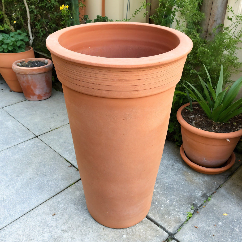 Vensioshop Tall Terracotta Planter — front view showing height and natural finish