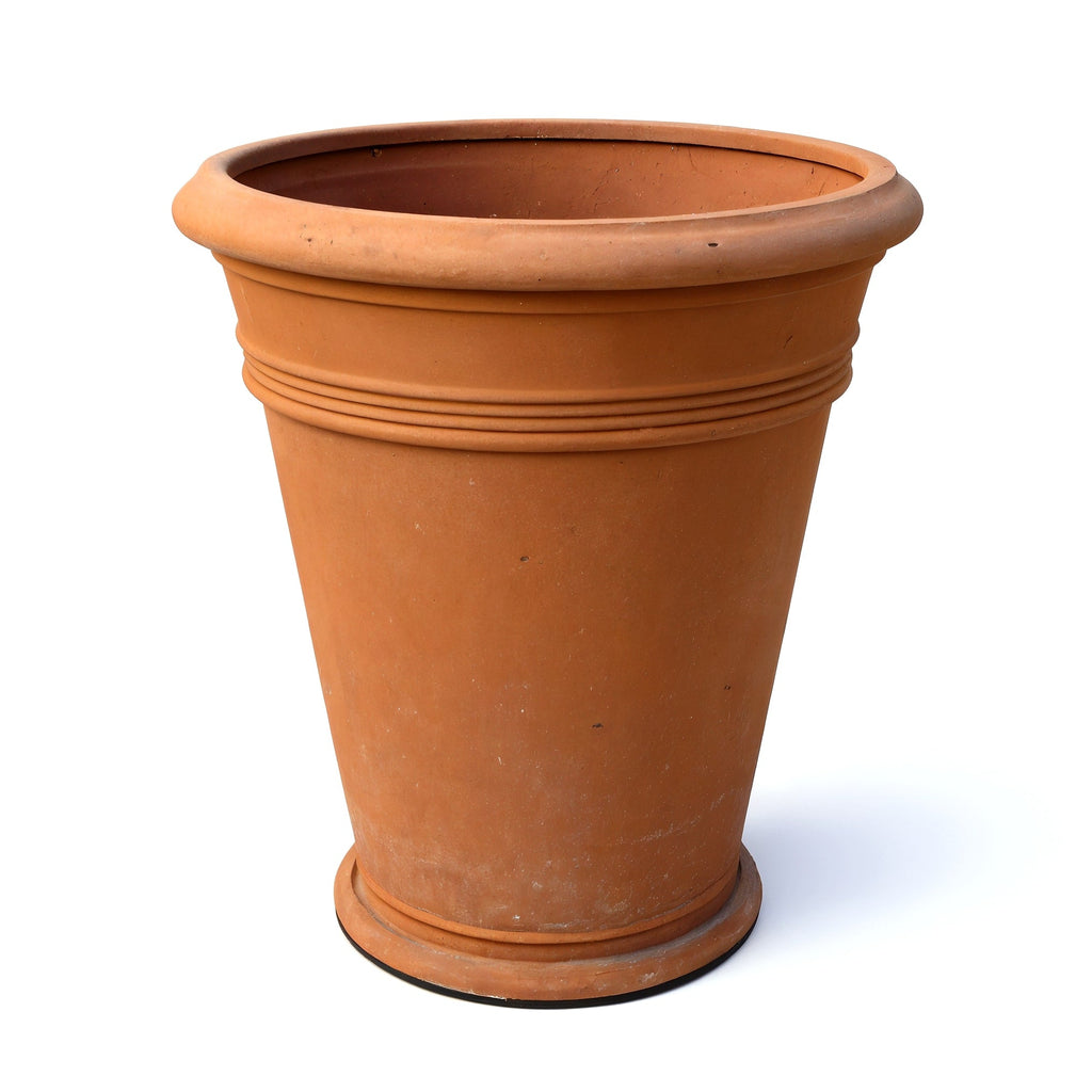 Vensioshop Tall Rustic Terracotta Planter — side profile showing the full height and taper